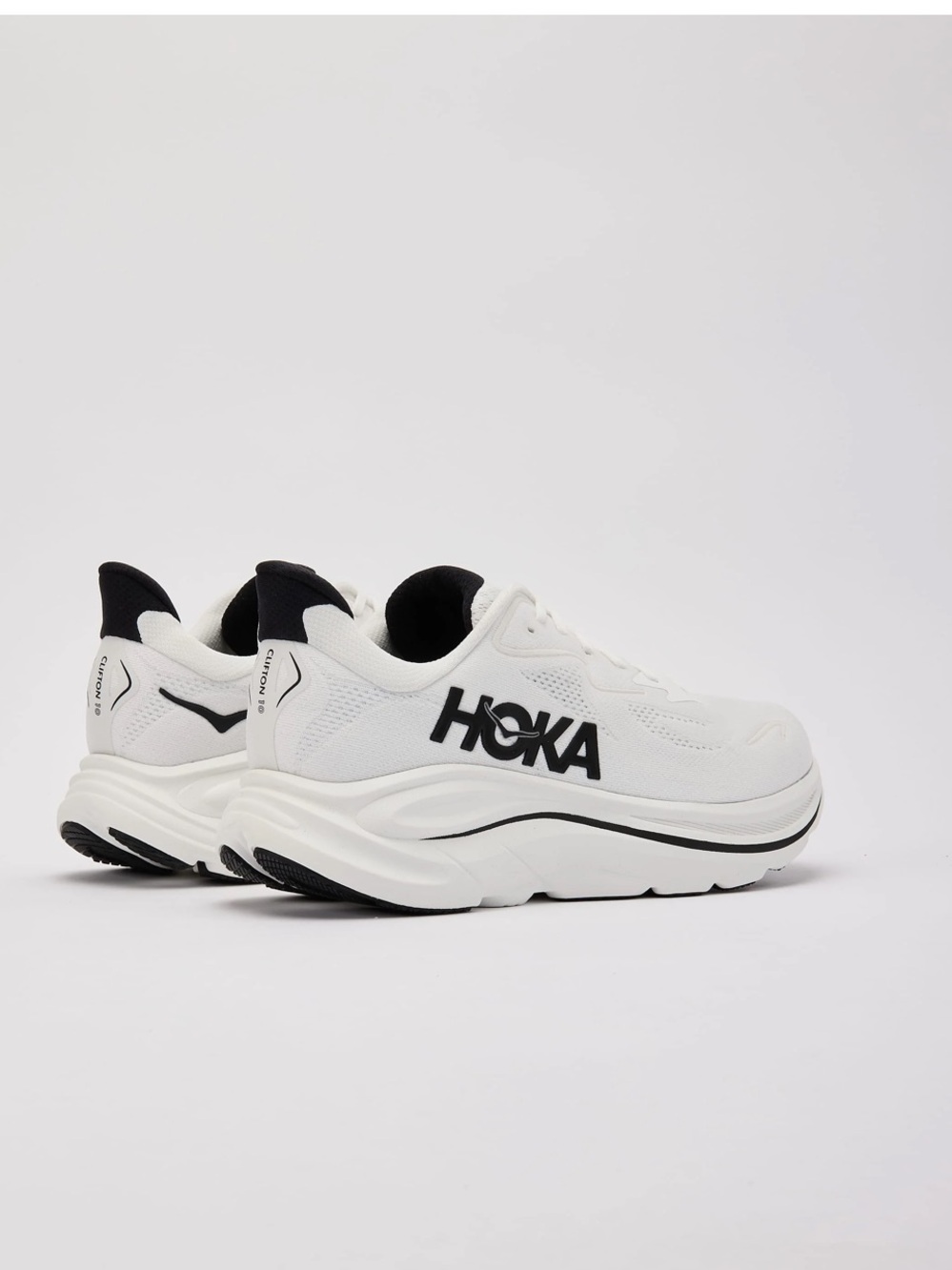 Hoka Clifton 10 Men Running Shoes White/Black US 8D women 9.5 unisex gently used
